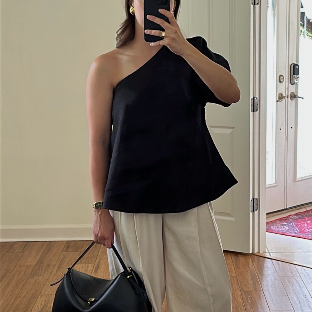 Banana Republic 100% Linen One-Shoulder Top
